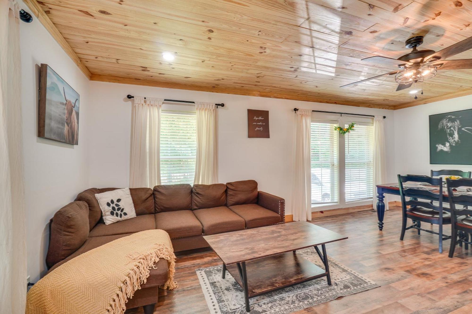 הוילה פיג'ן פורג' Creekside Ranch With Porch About 2 Mi To Pkwy מראה חיצוני תמונה